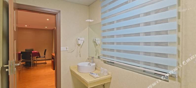 关岭温馨家园酒店图片