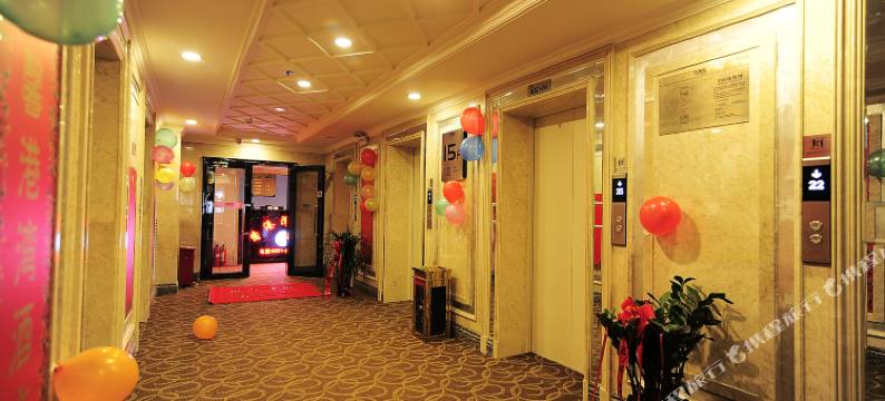 馨港湾酒店(贵阳花果园店)图片