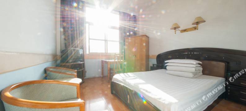 启东金康利宾馆图片