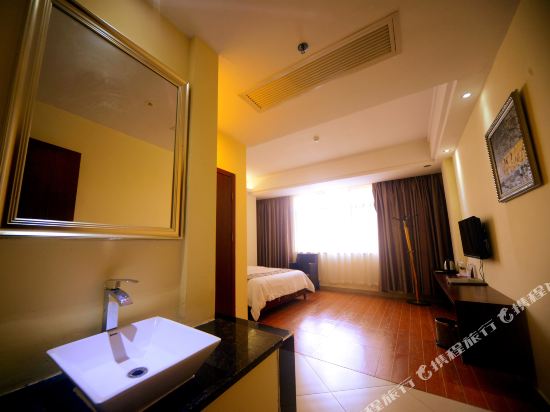 Lingshui Nanwan Monkey Island Hotels Reservations From Usd 33 Por Hotels Near Nanwan Monkey Island Kapok