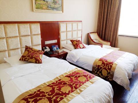 金堂大世界商务酒店(淮口客运站店)