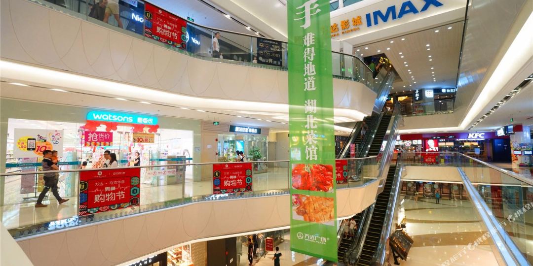 地址(位置,怎么去,怎么走):  广州市番禺区南村镇万达广场b4栋1418房