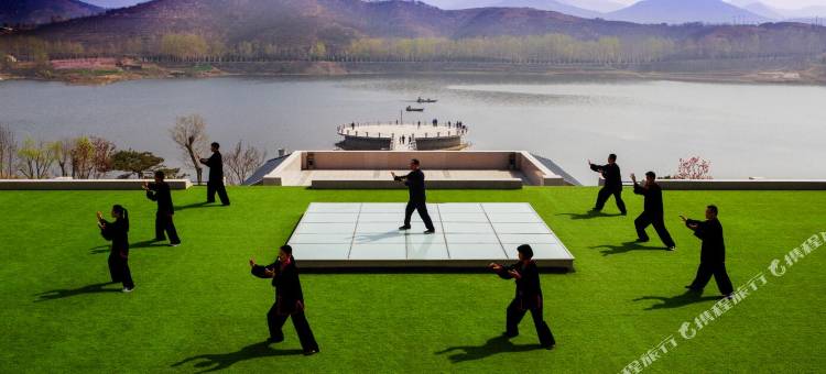 五莲松月湖大酒店图片