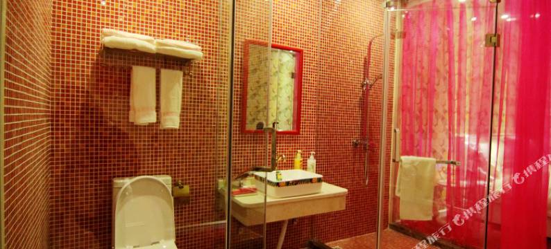 右惑主题酒店(重庆解放碑店)图片