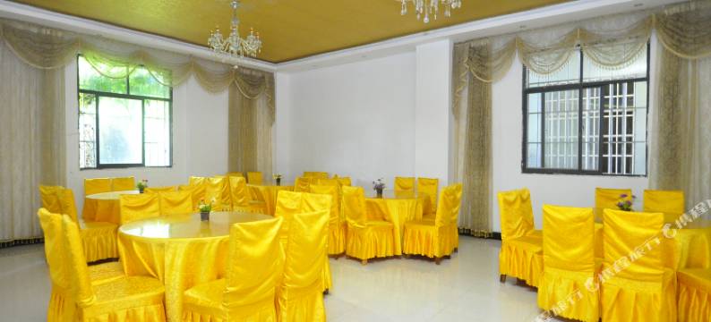 景洪曼弄枫金辉大酒店图片