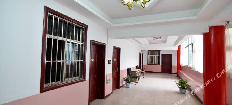 OYO洛阳客运快捷宾馆图片