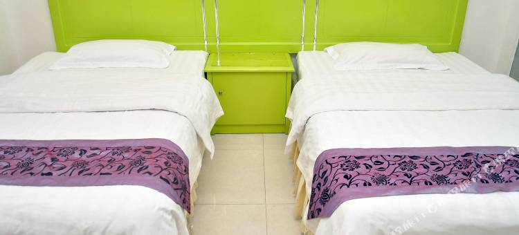 广州利兴宾馆(广东药科大学附属第三医院百信广场店)图片