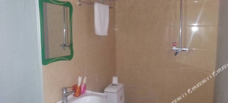 临颍宜居宾馆图片