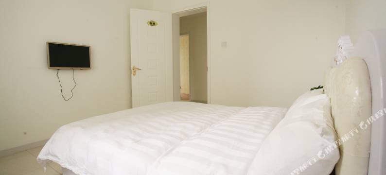 漫时光太空舱酒店(太原南站店)图片