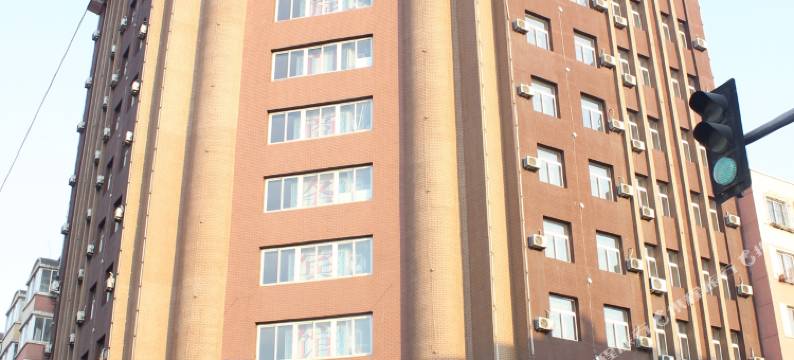 星期三宾馆(抚顺凯旋门店)图片