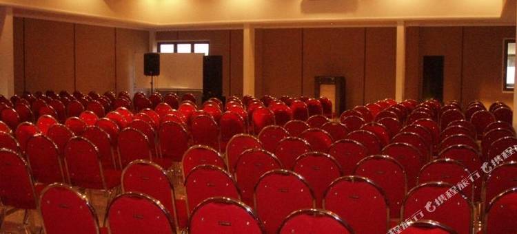 冕登穆利雅酒店(Bintang Mulia Hotel)图片