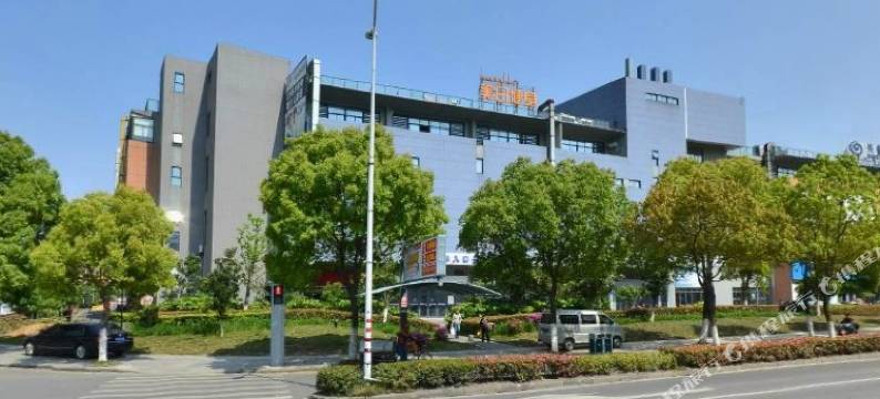 柏素酒店公寓(宁波天水广场店)图片