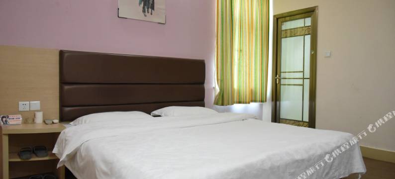 华丽时尚宾馆(岳阳高铁东站店)图片