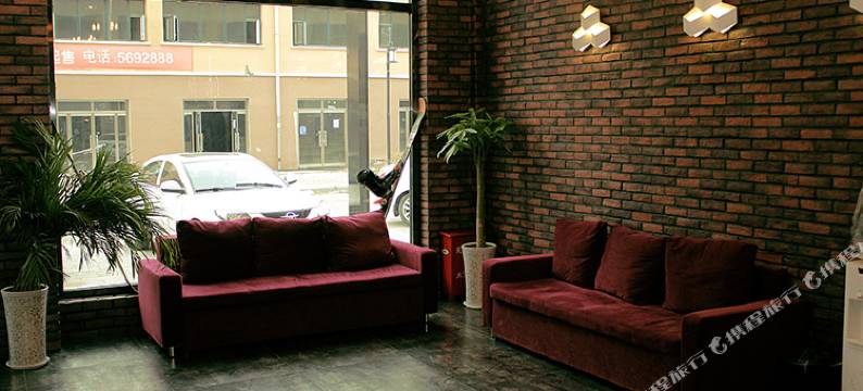 张家口晴朗酒店图片