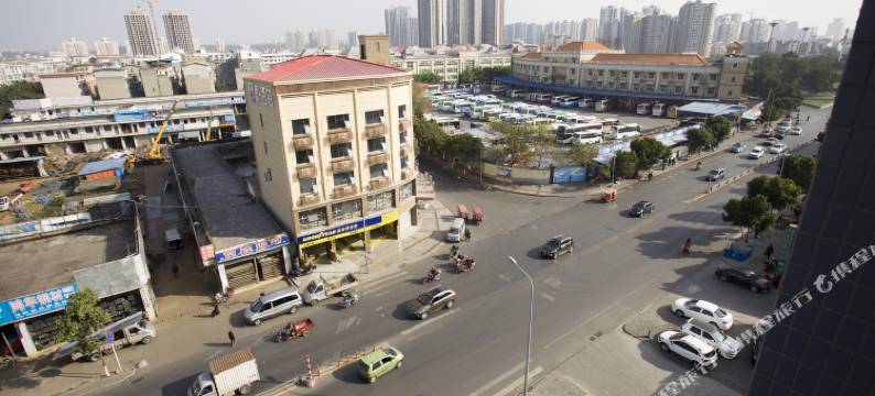 绵阳闽商酒店(绵阳高铁站平政汽车站店)图片