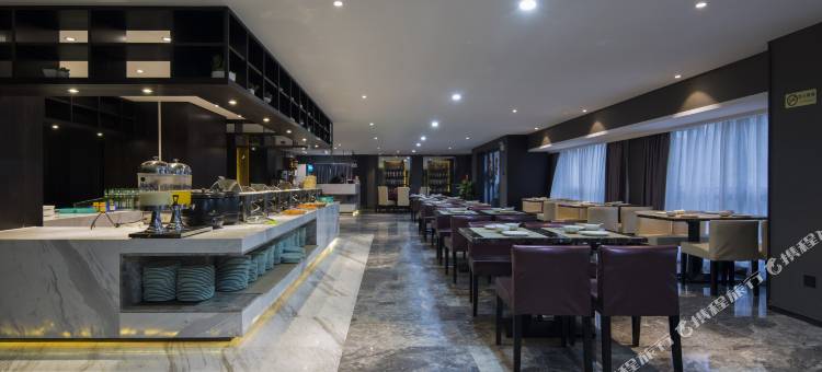 中濠国际酒店(深圳宝安石岩店)图片