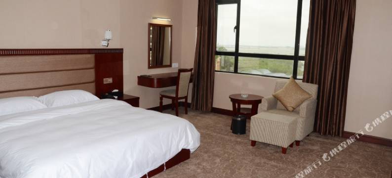 茂名恒丰假日酒店图片