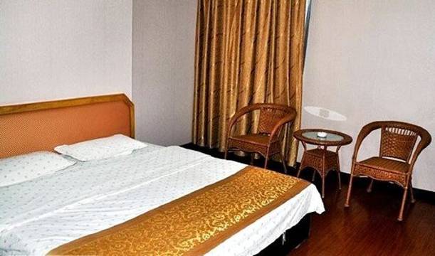 乾源宾馆(滕州平行北路店)