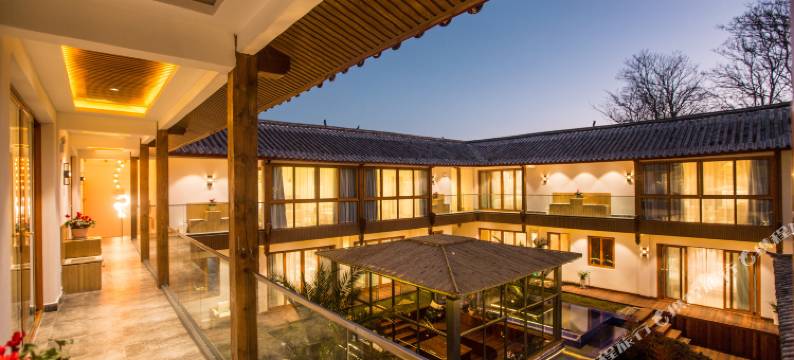 丽江澜韵花漾客栈图片