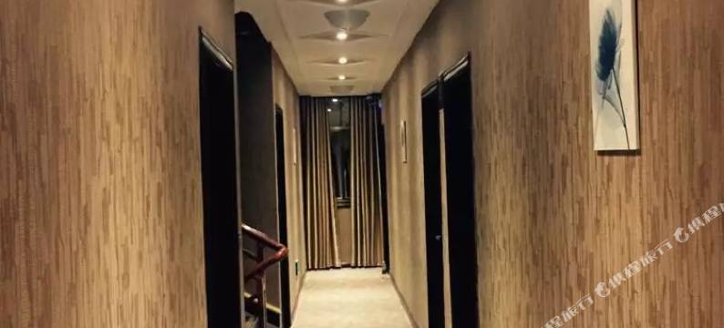 秀山边城鸿运来宾馆图片