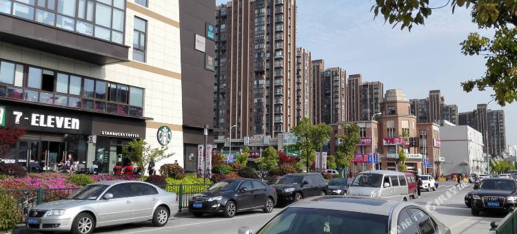 上海家N次短租公寓(御青路分店)图片