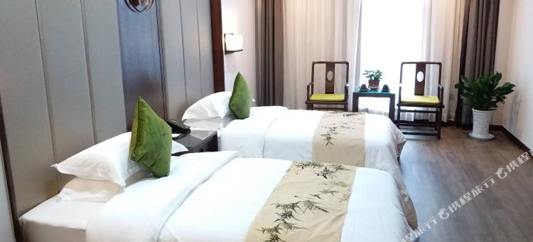 东阿原色雅居酒店图片