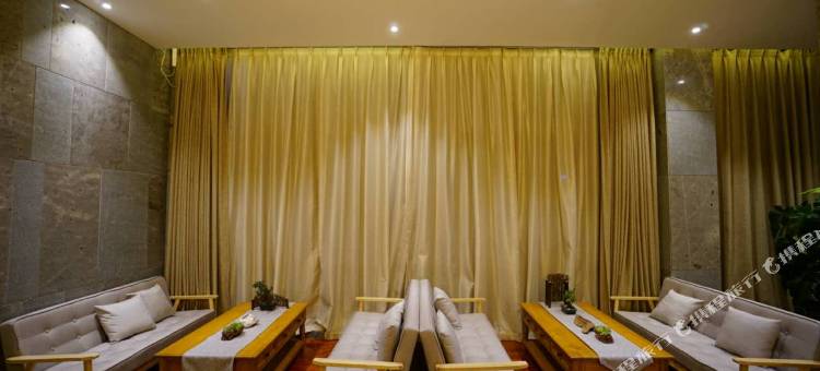 花筑·英溪河畔酒店(德清西站市中心店)图片