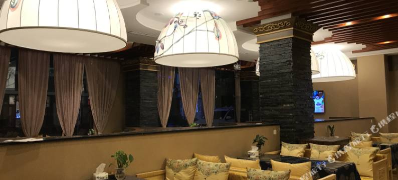康定色格迪米酒店图片