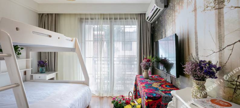 杭州曼禾客栈(西湖青芝坞店)图片