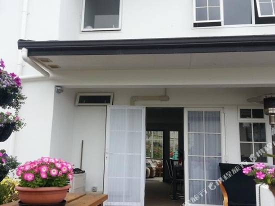 奧克蘭拉什與可歐住宿加早餐旅館