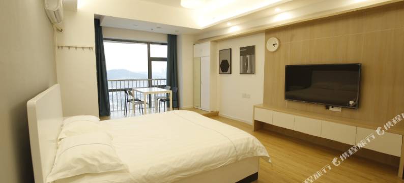 睡猫驿站酒店(蚌埠南翔城市广场万达广场店)图片