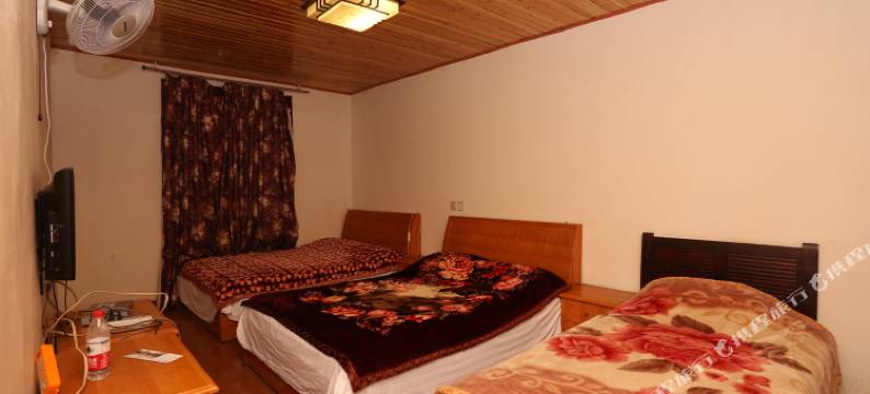 都江堰青城山青城居图片