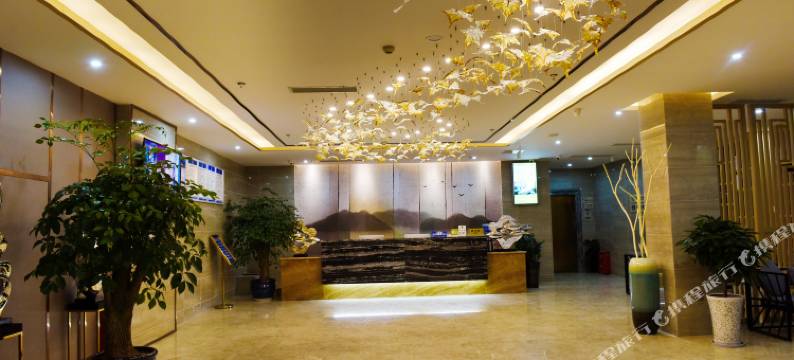 蓝郡铂瑞酒店(成都龙泉驿家乐福店)图片