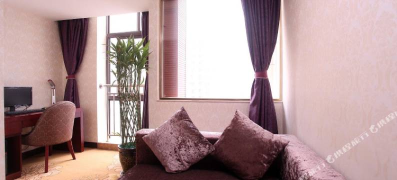 仁豪名人酒店(温江南熏大道地铁站店)图片