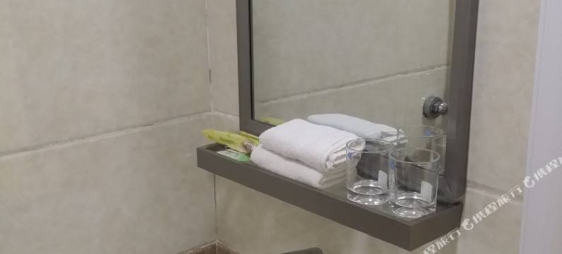 众鑫宾馆(建平二部)图片