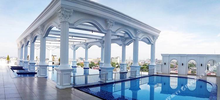 棉兰阿迪穆利亚酒店(Adimulia Hotel Medan)图片