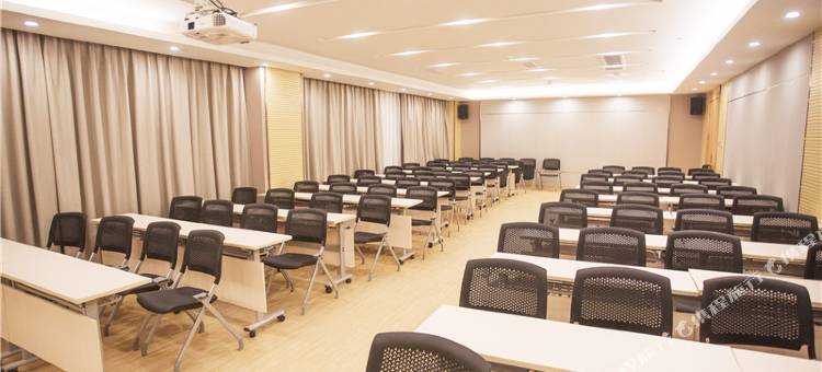 格林豪泰(临泉高铁站经开区兴业路店)图片