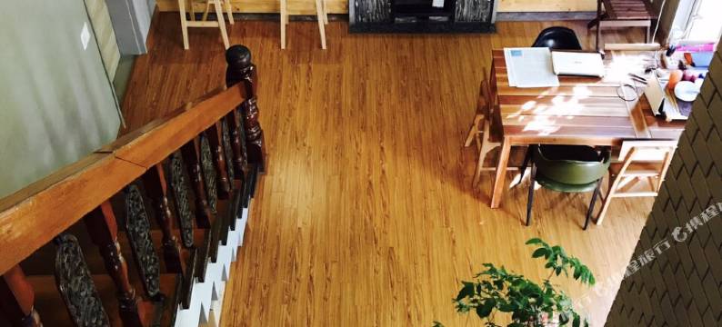 那路客栈(Naru Guesthouse-那路客栈 NARU那路]合井站5分钟，花园大床房 Standard Villa)图片