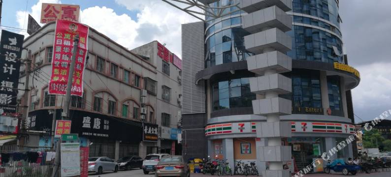佛山市豪庭公寓(沃达百货店)图片