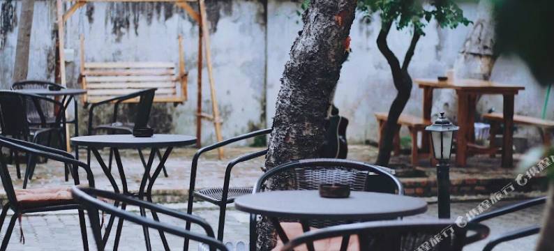 汕头厝边六号青年旅舍图片