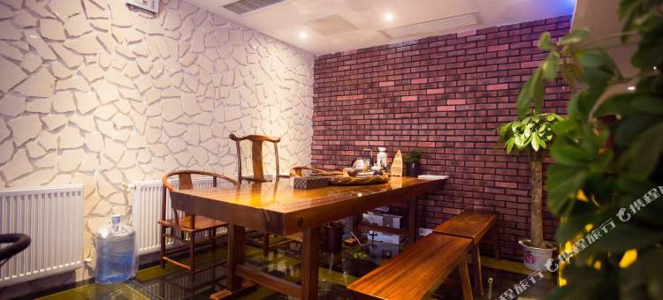 海吻主题艺术酒店(长沙汽车西站店)图片