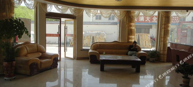 玉门隆华酒店图片