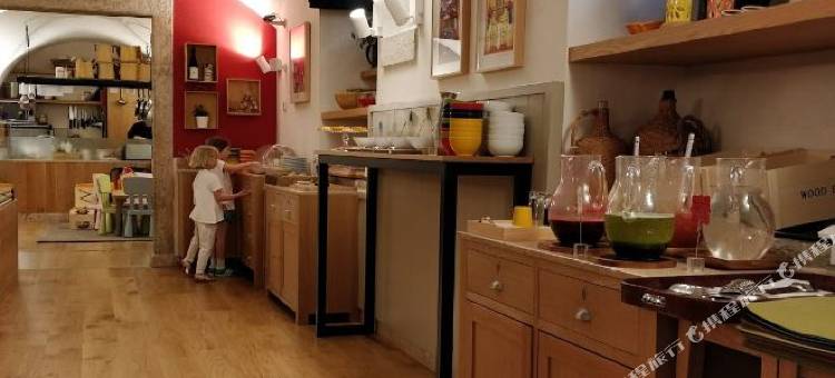 里斯本玛蒂豪希亚多家庭家庭套房酒店(Martinhal Lisbon Chiado)图片