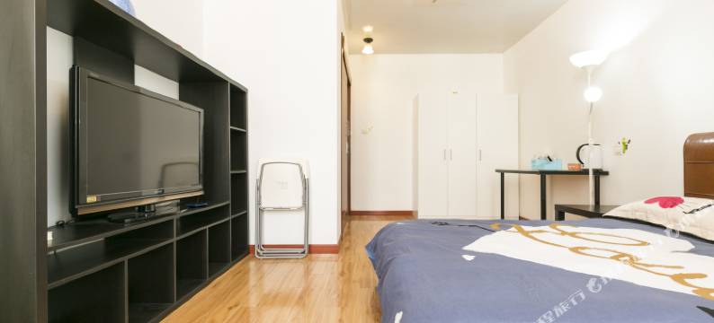 上海外滩南京路步行街俊俊之家普通公寓图片