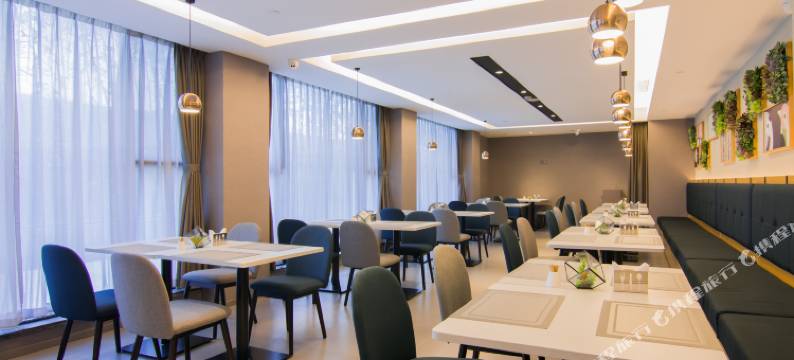 如家商旅酒店(上海莘庄工业区春申路地铁站店)图片