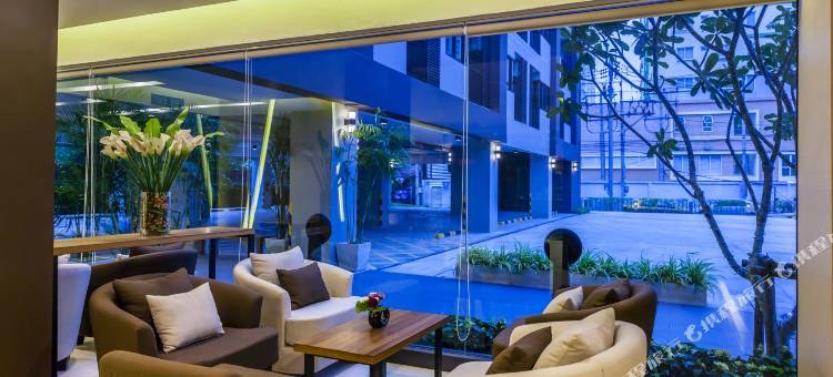 曼谷卡瑟特纳瓦闵利沃特尔酒店(Livotel Hotel Kaset Nawamin Bangkok)图片
