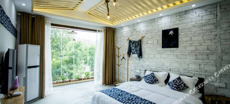 蜡家·客栈(织金洞店)图片