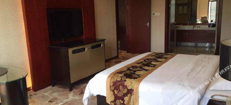 雷山德丰凯隆温泉酒店图片