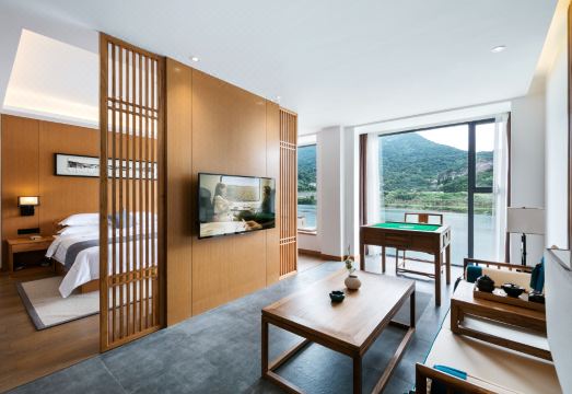 Simple Hotel (Zixing Dongjiang Lake)Hotel Overview