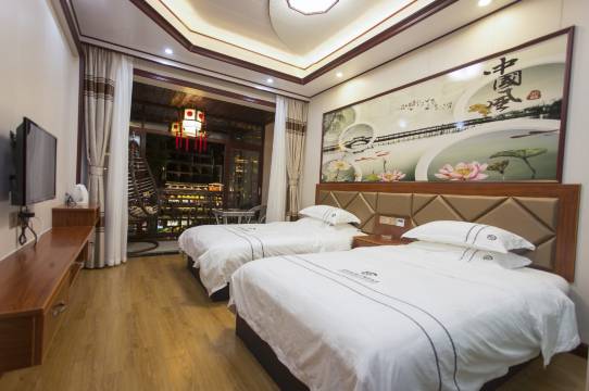 宫阙楼江景民宿